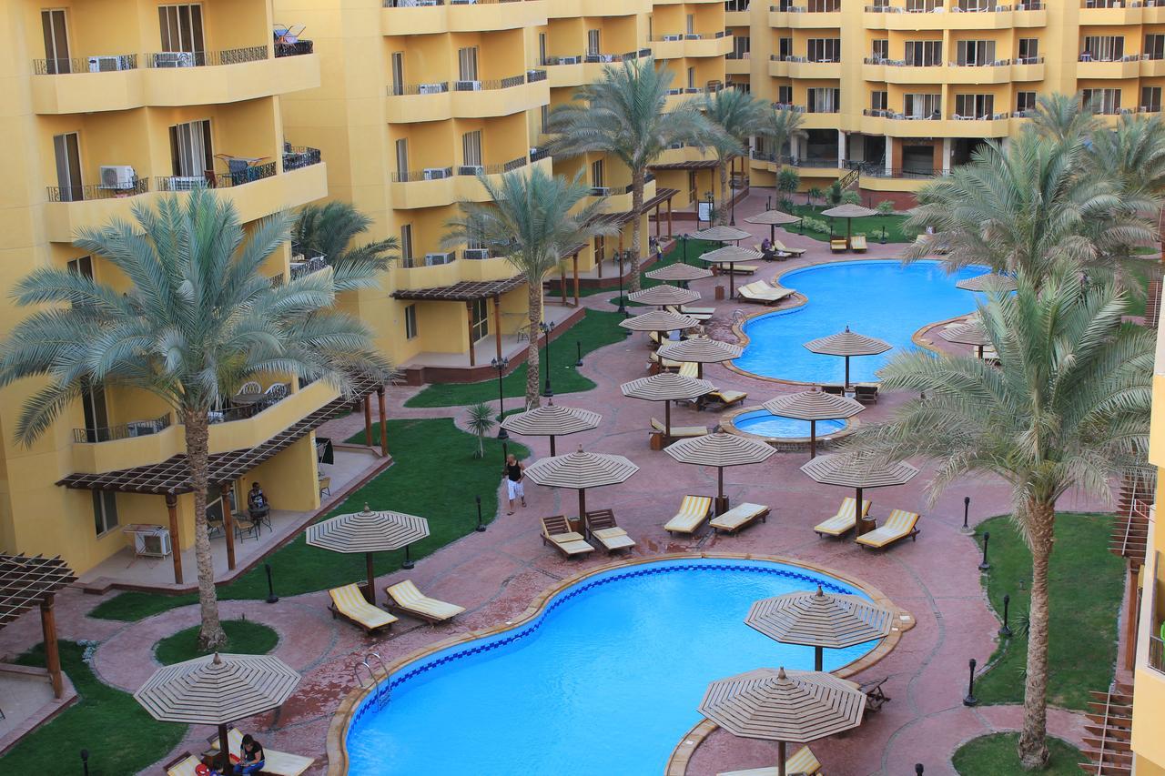 Pool View Apartments At British Resort - Unit 15 Gurdaka Kültér fotó