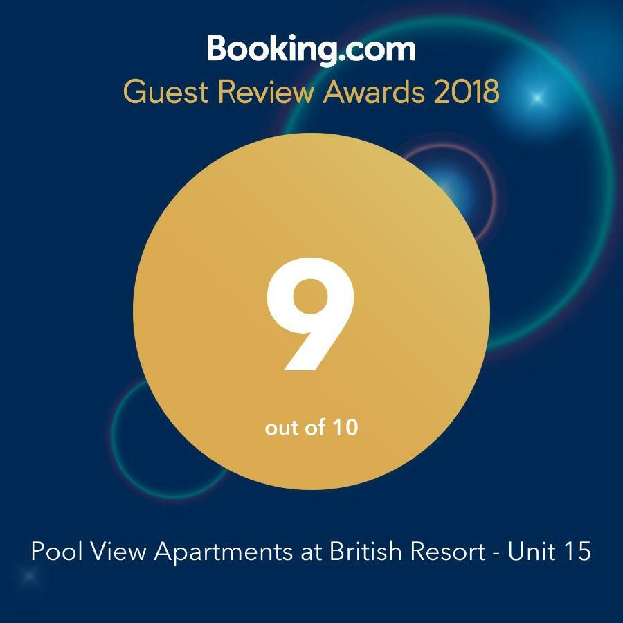 Pool View Apartments At British Resort - Unit 15 Gurdaka Kültér fotó